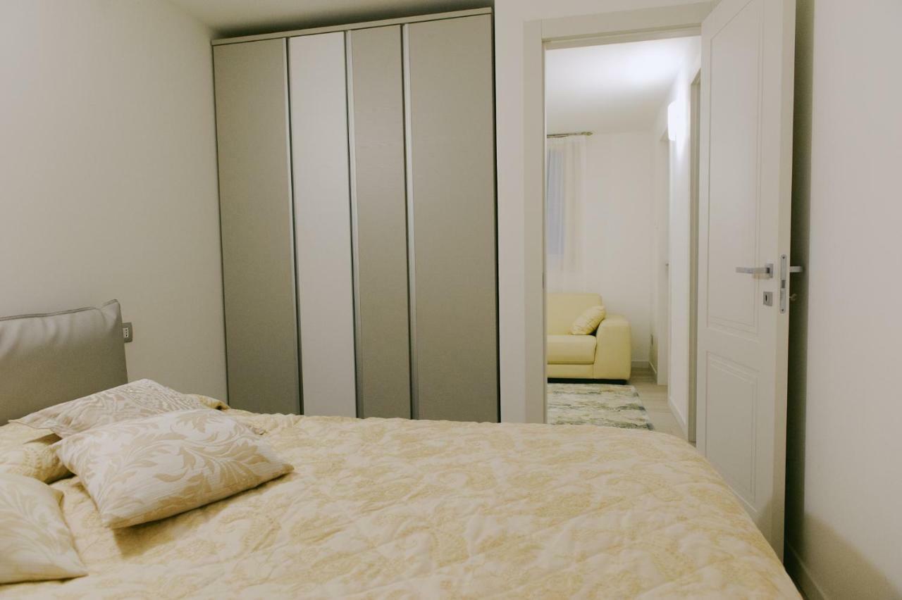 Sweet Dream Deluxe Apartment シルミオーネ エクステリア 写真