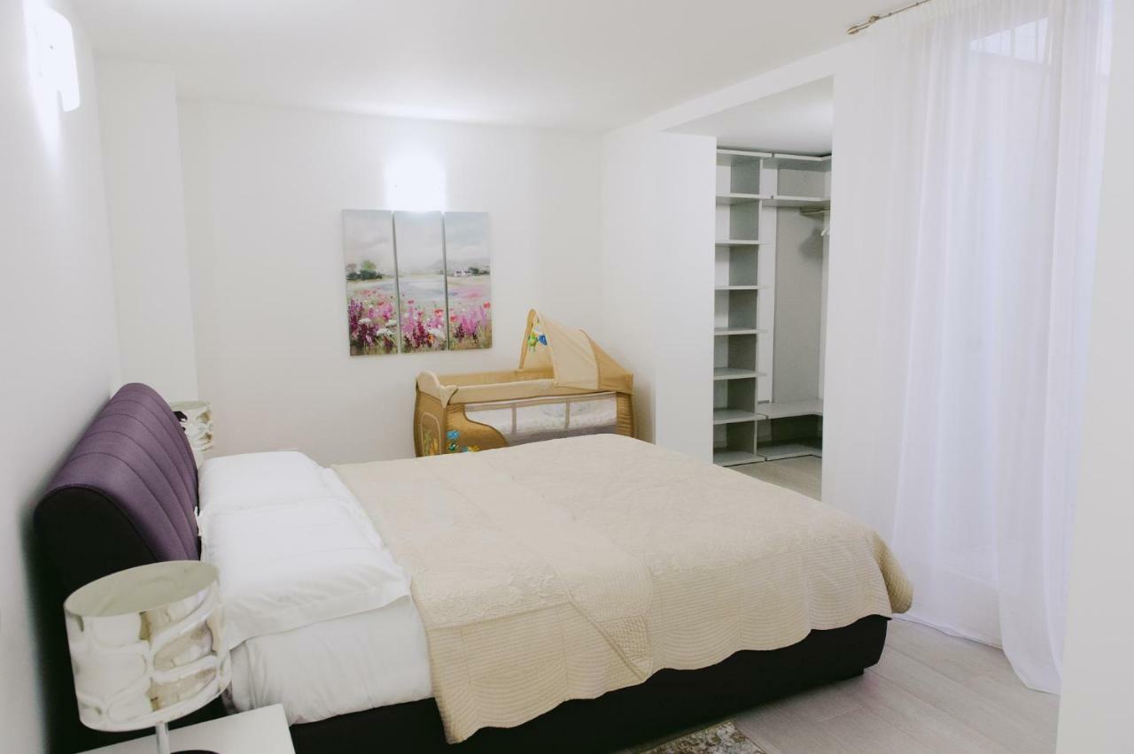 Sweet Dream Deluxe Apartment シルミオーネ エクステリア 写真